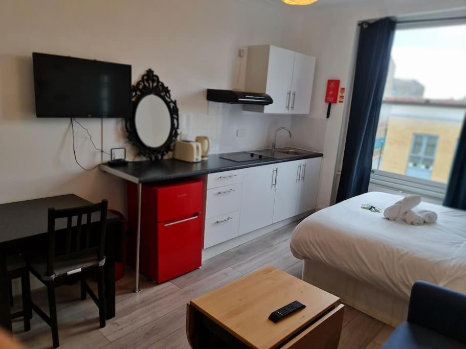 Chic & Modern Studio In Caledonian Rd 伦敦 外观 照片