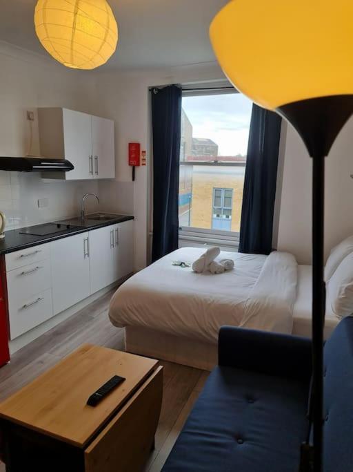 Chic & Modern Studio In Caledonian Rd 伦敦 外观 照片