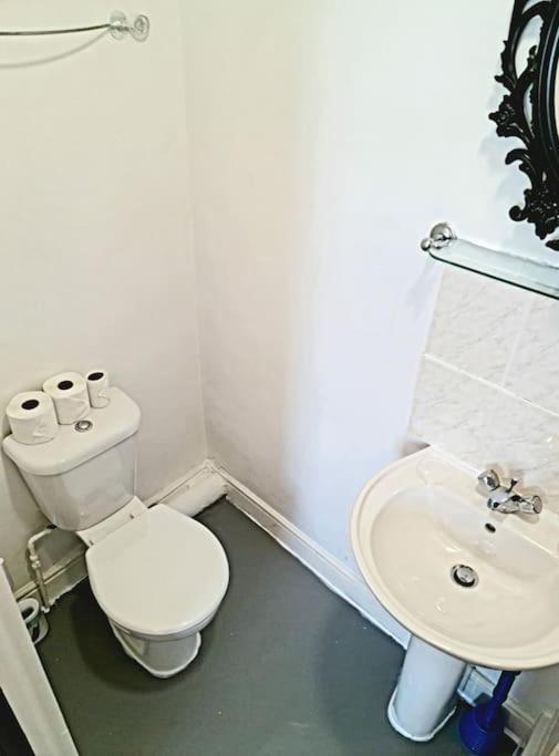 Chic & Modern Studio In Caledonian Rd 伦敦 外观 照片