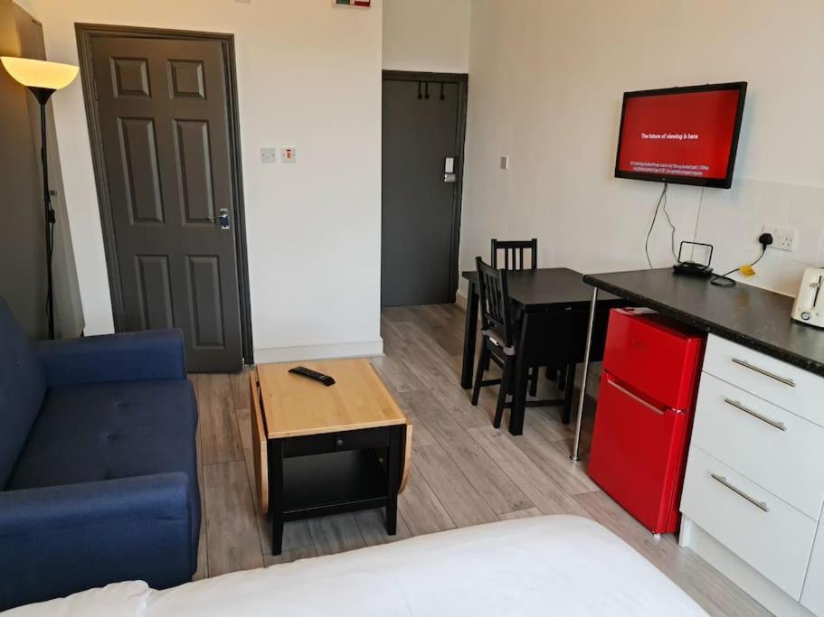 Chic & Modern Studio In Caledonian Rd 伦敦 外观 照片